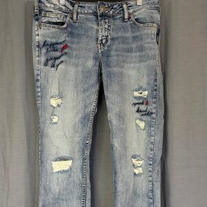 Silver Jeans Co Elyse Slim Crop Embroidered Distressed Womens Large 32 W x 25 L